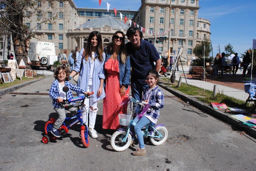 Juan Justo y Berbardita Otero, Ximena Cuervo, Pablo y Constantina Otero.