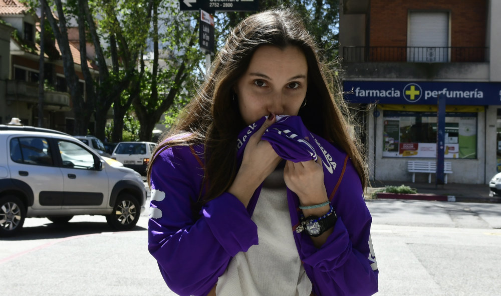 Fabiana no se pierde ni un partido de Defensor