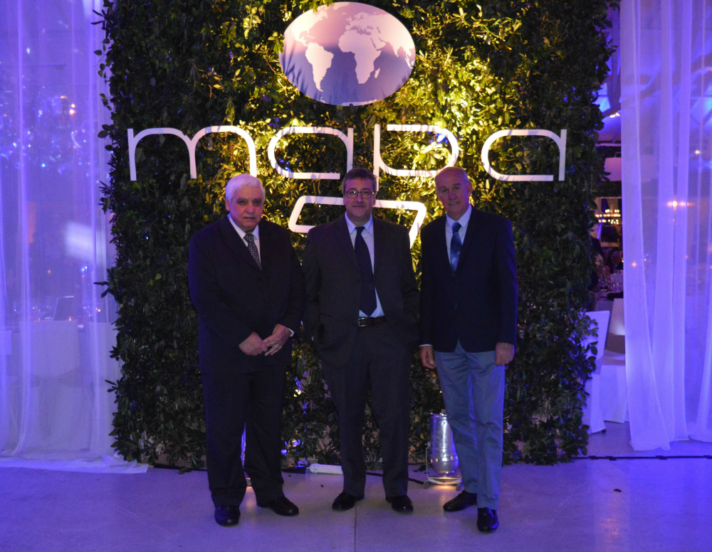 Carlos Runga, Juan Gandulia, Eduardo Runga.