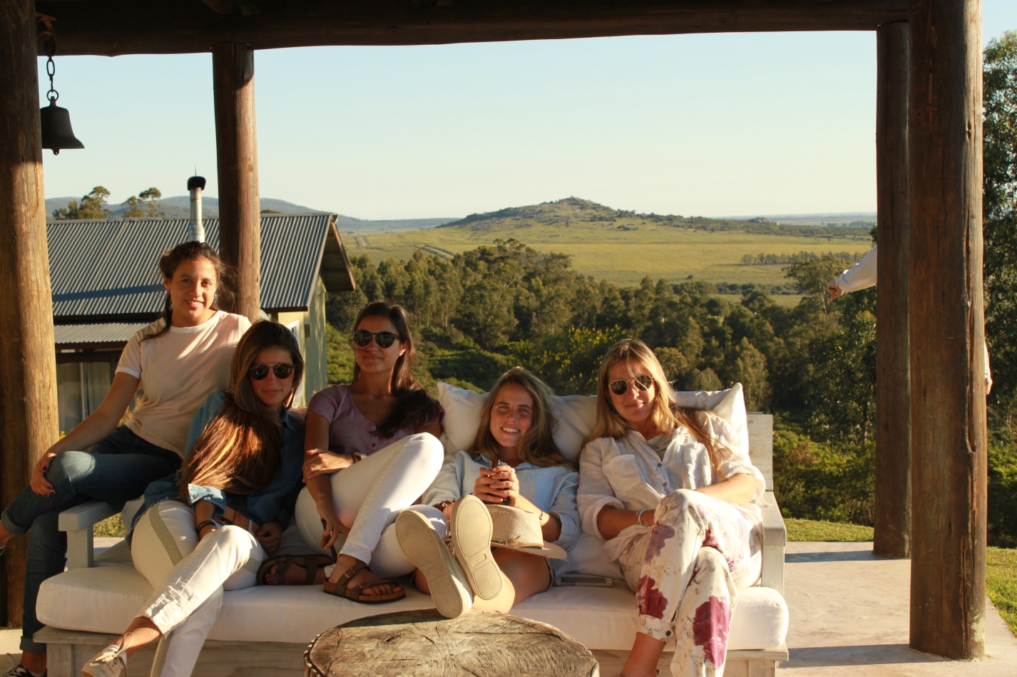 Federica Vargas, Ana Elena Lenoble, Victoria Vargas, Lucia Larrobla, Victoria Lenoble.