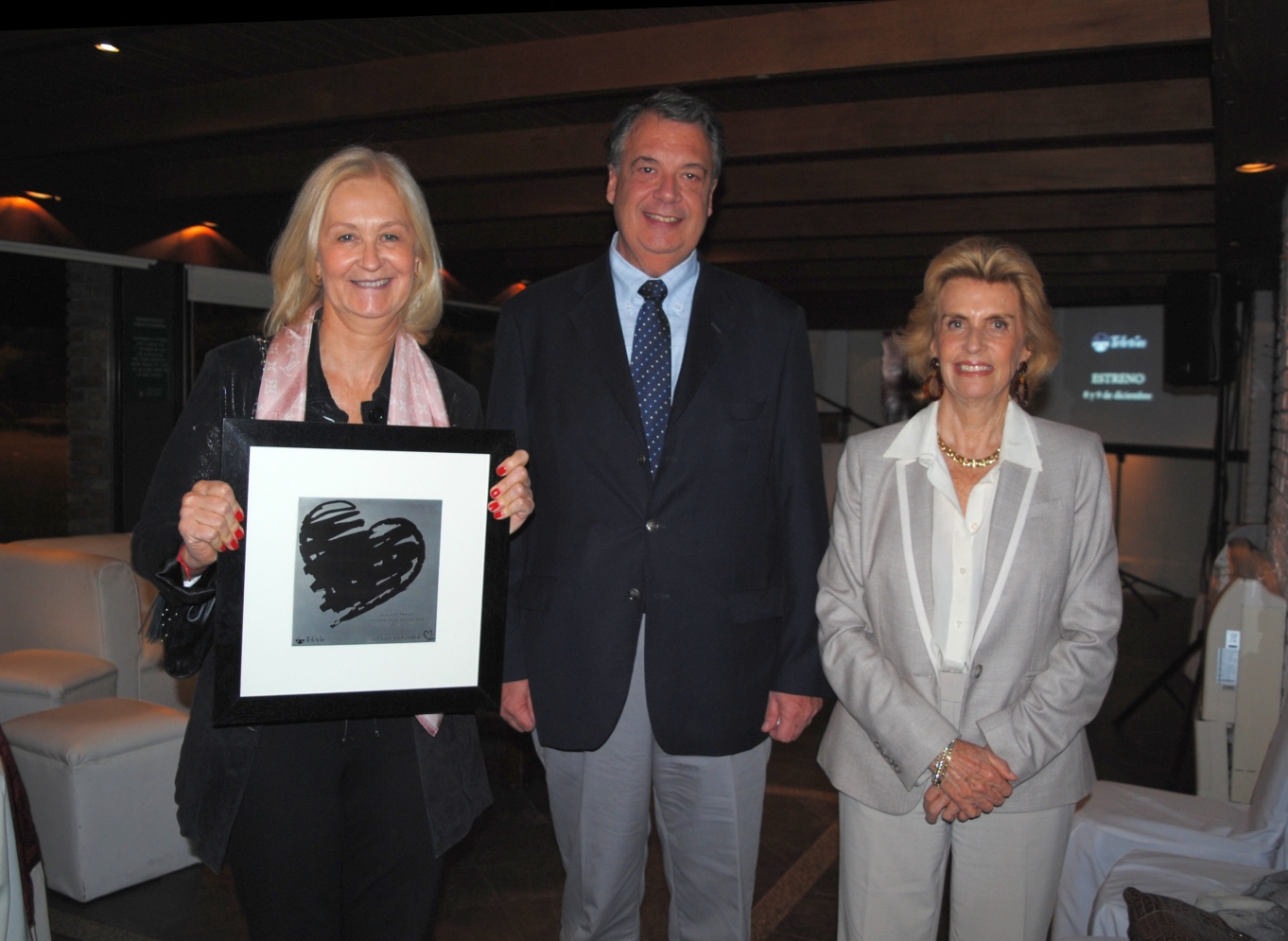 Natalie Scheck, John Schandy, Julia Rodríguez Larreta.