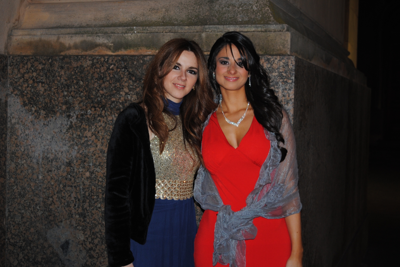 María y Angela Rodríguez.