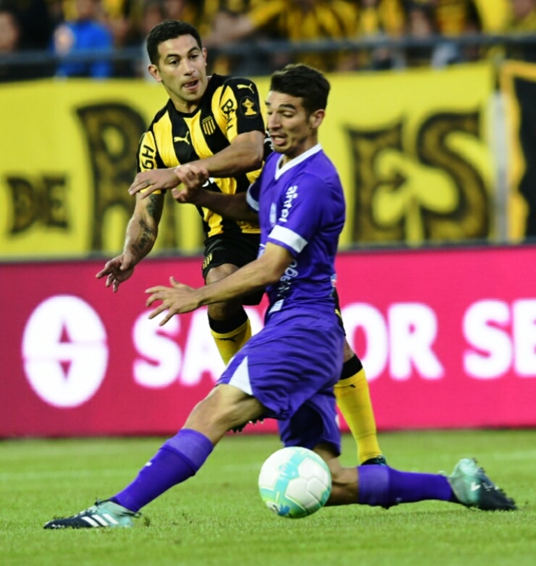 Peñarol vs. Defensor Sporting