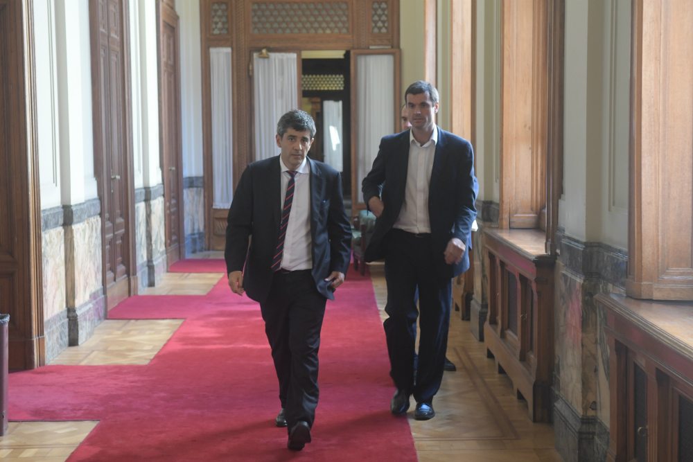 BROU: el presidente del banco se reunió ayer por la tarde con el Frente. Foto: F. Flores