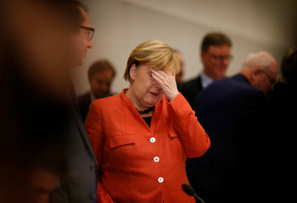 Merkel: no logra formar gobierno de coalición. Foto: Reuters