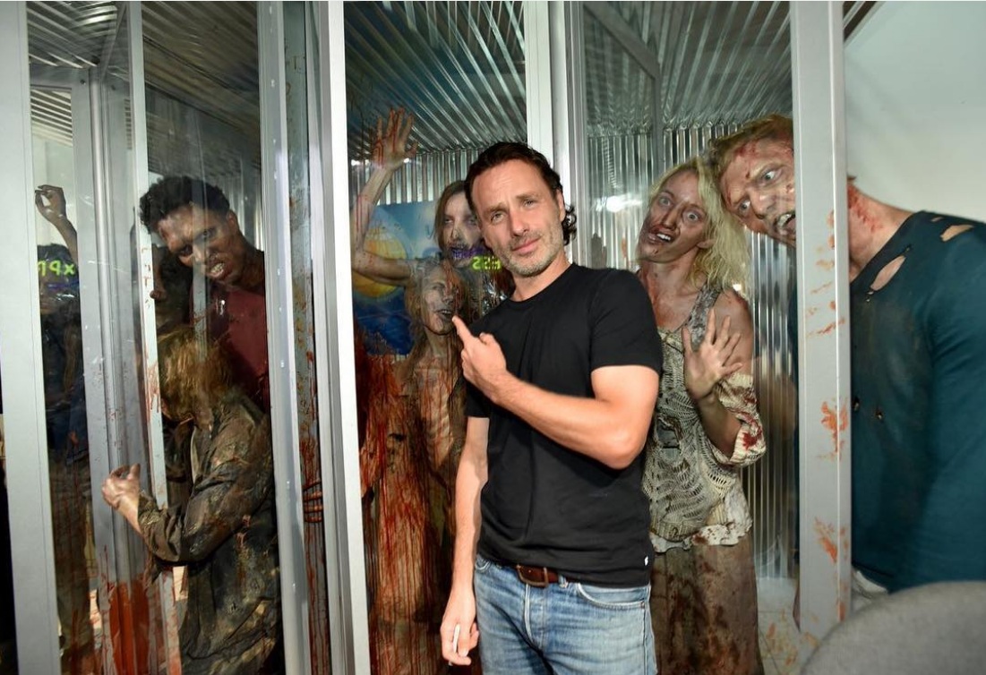 Andrew Lincoln en un detrás de cámaras de "The Walking Dead"
