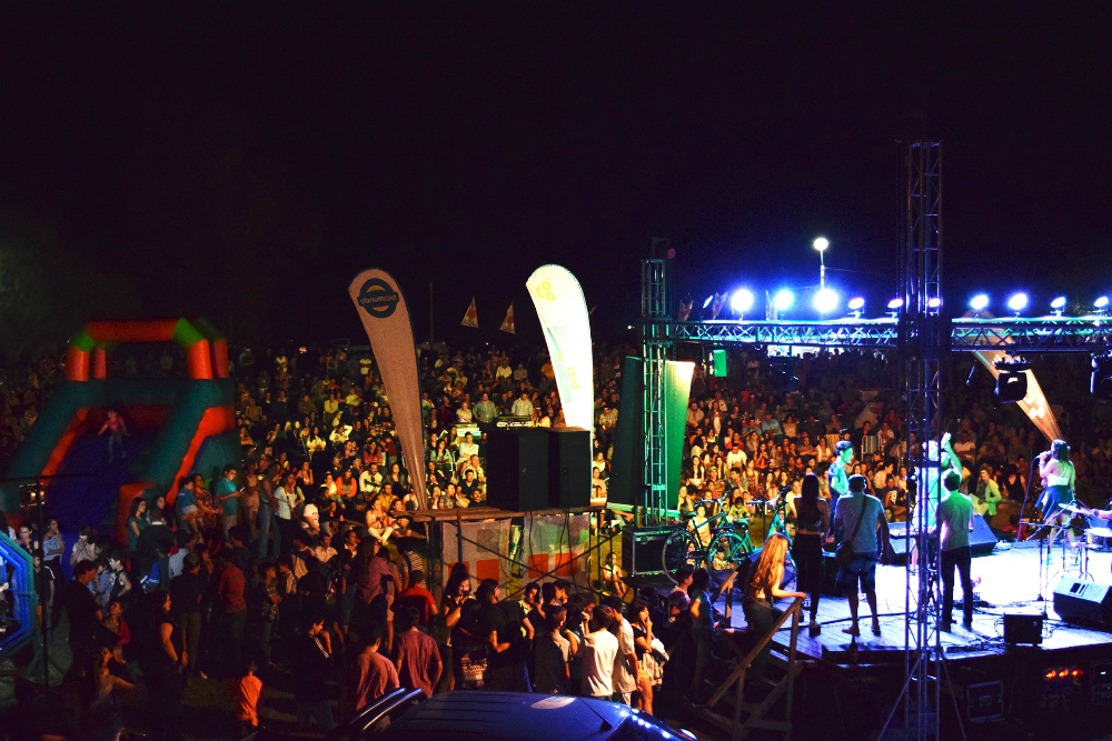 Durante el evento musical serán sorteadas 5 bicicletas, viajes y más premios. Foto: El País