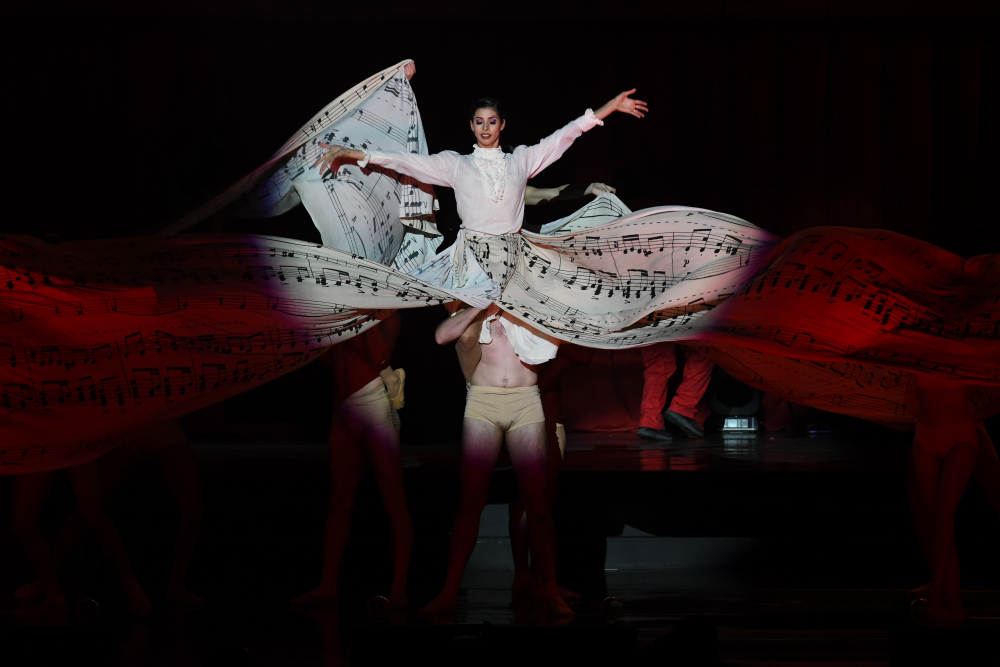 "El Delirio" en el Centenario. Foto: Ariel Colmegna