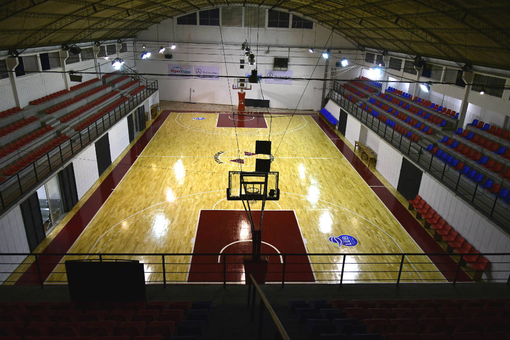 Así luce el estadio de Trouville con su modernización. Foto: Fernando Ponzetto