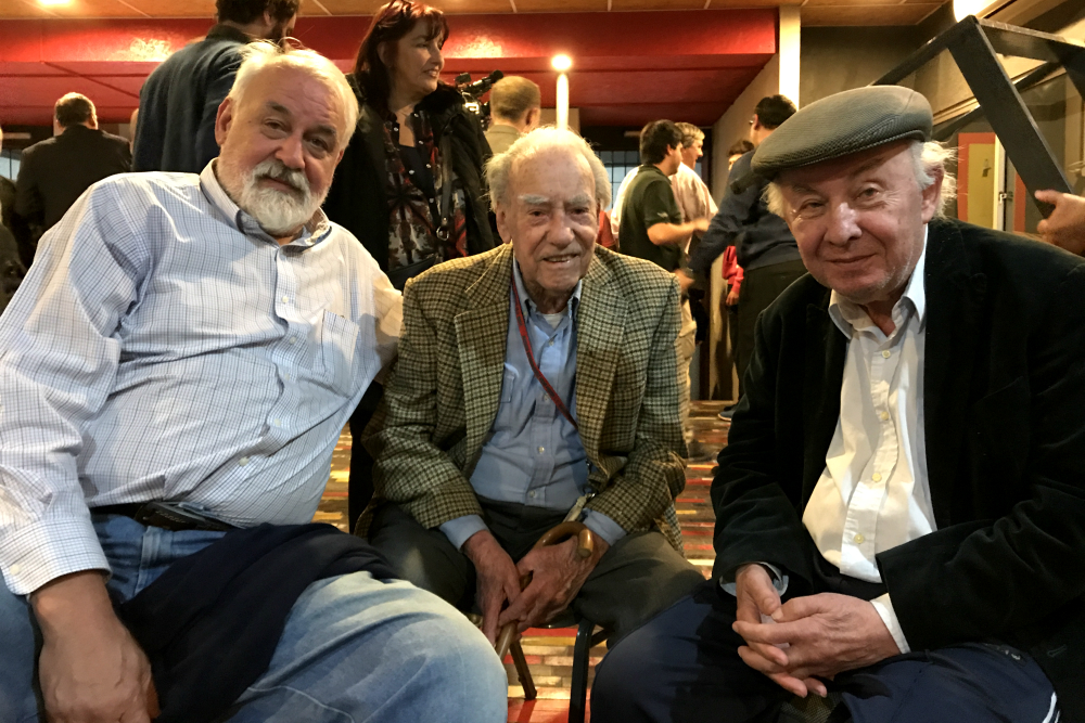 Daniel "Mahoma" Wenzel, Manuel Gil y Gonzalo Aguirre en el acto de Trouville. Foto: Emiliano Esteves