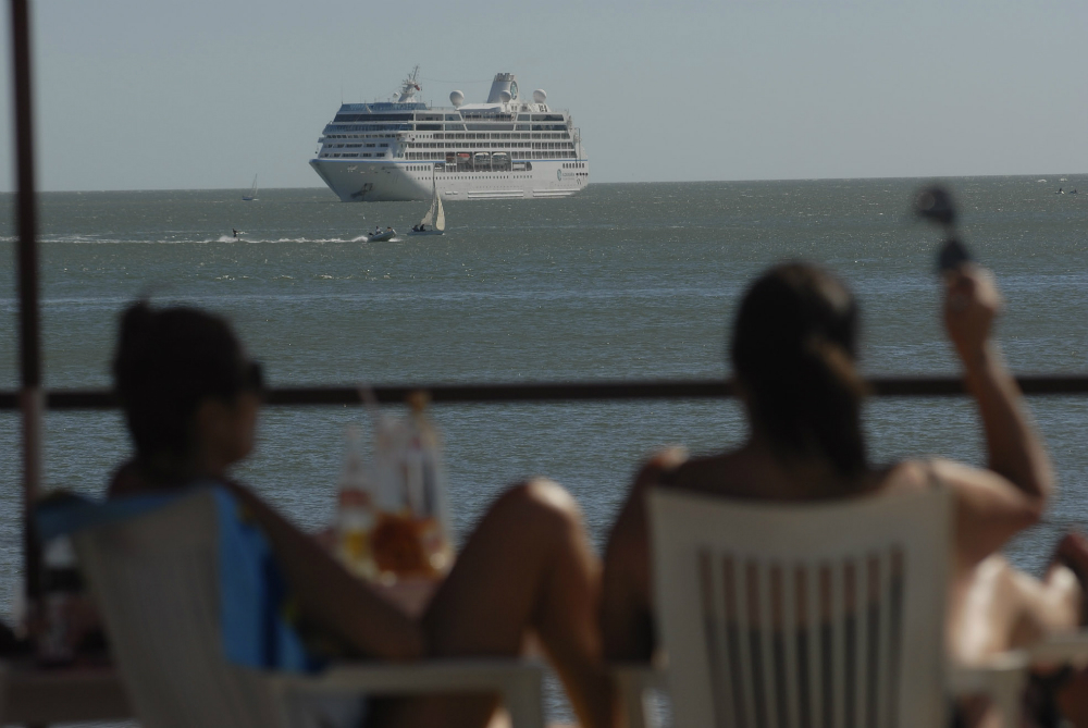 En la última temporada, cruceristas gastaron en el país más de US$ 7 millones. Foto: R. Figueredo
