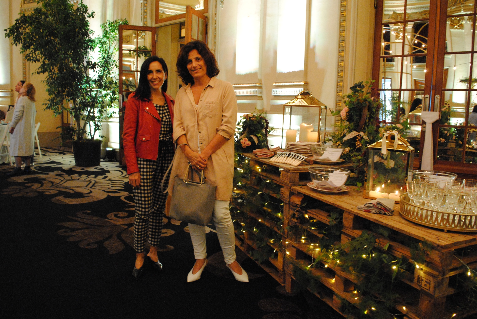 Ana Brezzo, Patricia Martínez.