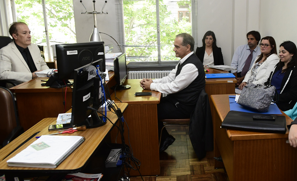 El expresidente de Ancap, José Coya, declaró que el gobierno decidió dejar afuera a Exor. Foto: M. Bonjour
