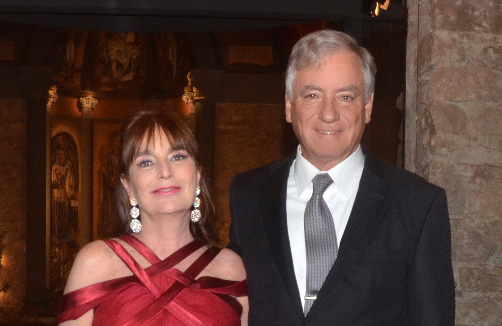 Los padrinos Mariela González Lerena, Raúl Doldán.