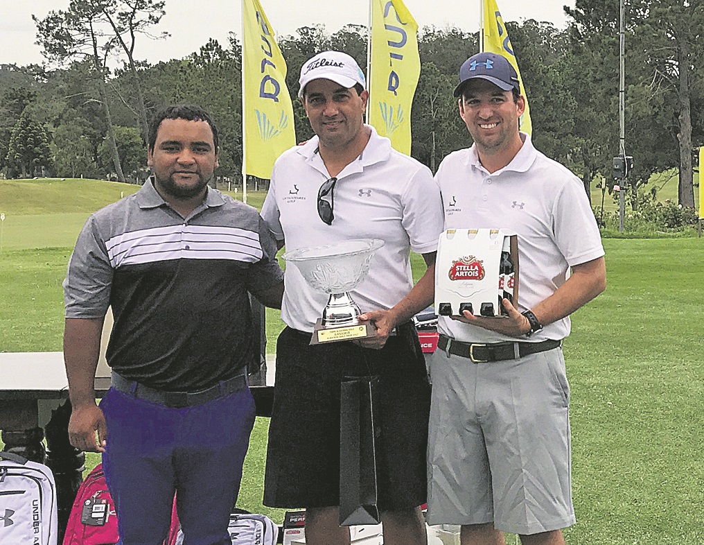 En Cantegril. Juan Álvarez, Martín Cabris y Pablo Juan Carrère.
