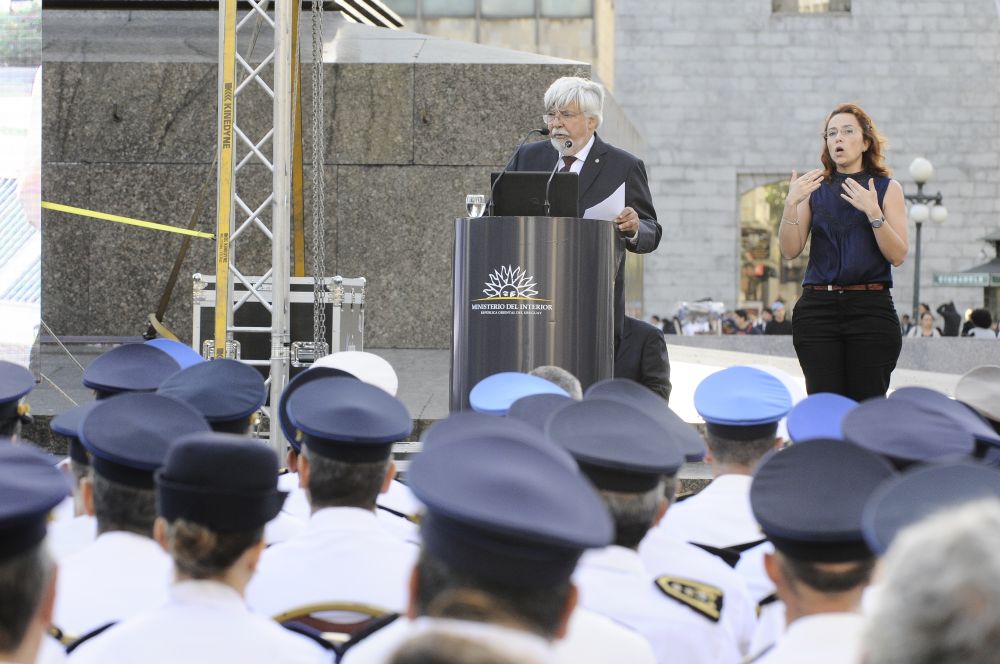 Bonomi. en Montevideo ya se instaló más de la cuarta parte de cámaras prometidas. Foto: D. Borrelli