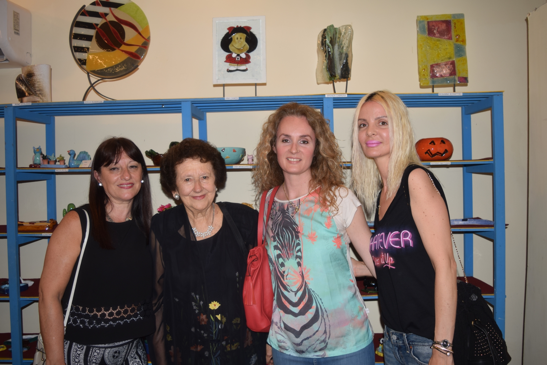 Ana Canesi, Beatriz Magliati, Angeles Arguinarena, Estela Arguinarena.