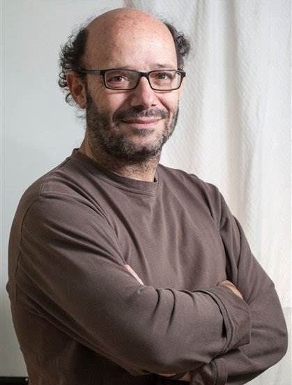 Ezequiel Fernández Moores