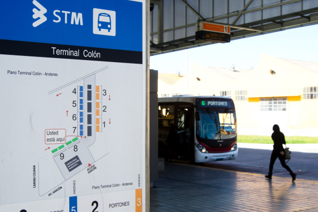 El lunes 1° de enero no habrá servicio de transporte público. Foto: IMM