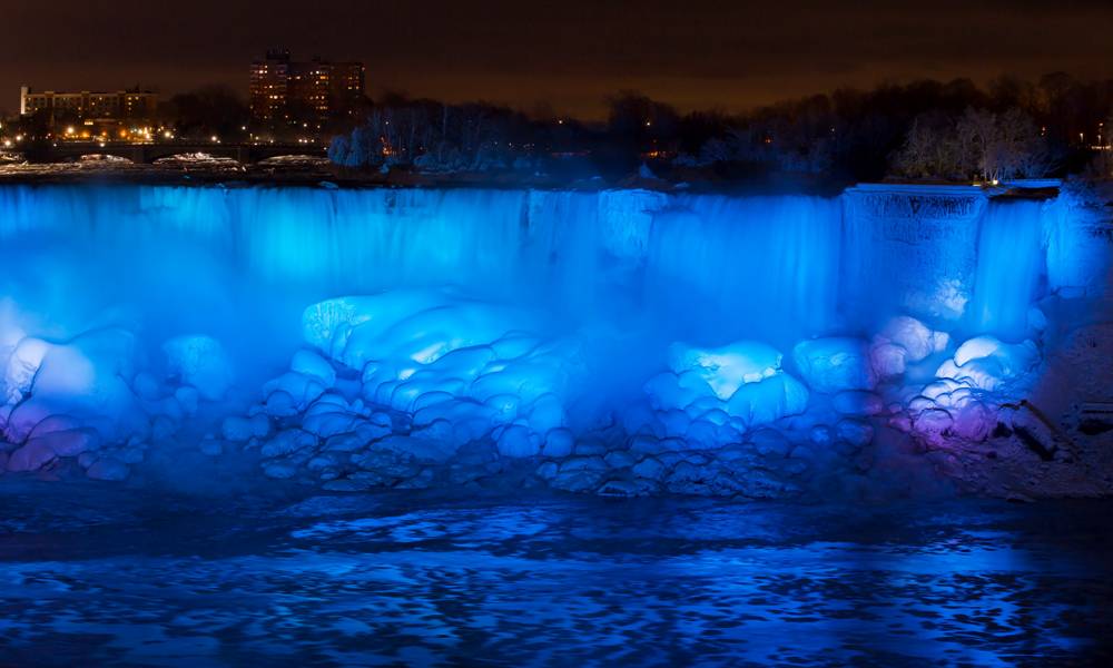 Cataratas del Niágara congeladas por una ola de frío que azota Norteamérica. Foto: Reuters