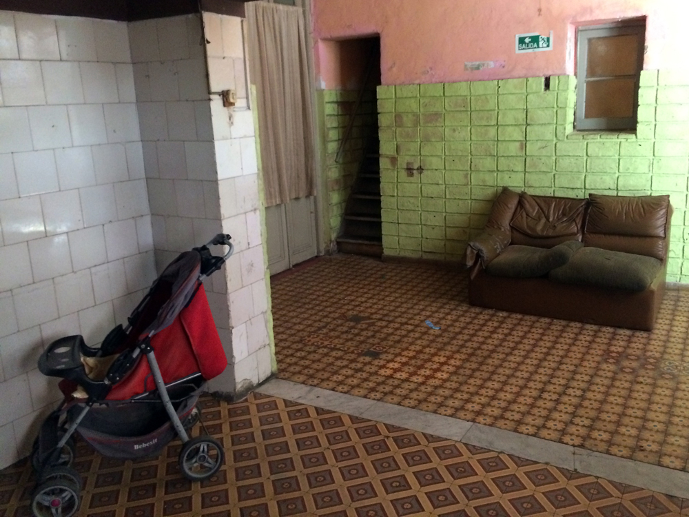 En las pensiones de los barrios Cordón Norte y Aguada se cobra $ 400 por día. Foto: Fernando Ponzetto