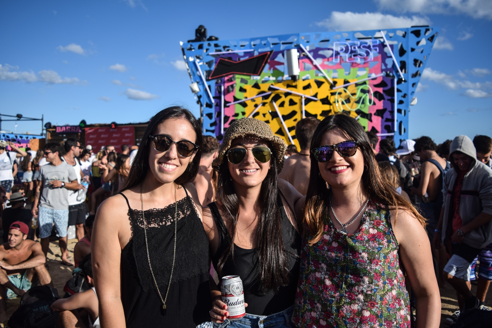 Romina Almara, Bettina Caballero, Sofía Calvete.