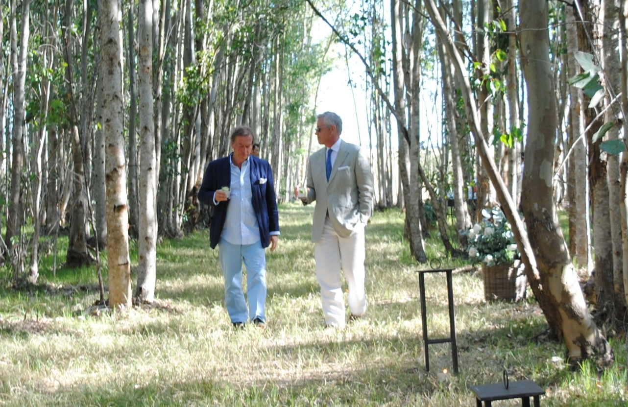 Lucio Velo, Alexander Vik.