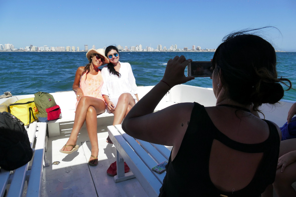 El viaje de ida y vuelta $ 350 y los barcos van cada 30 minutos. Foto: Ricardo Figueredo
