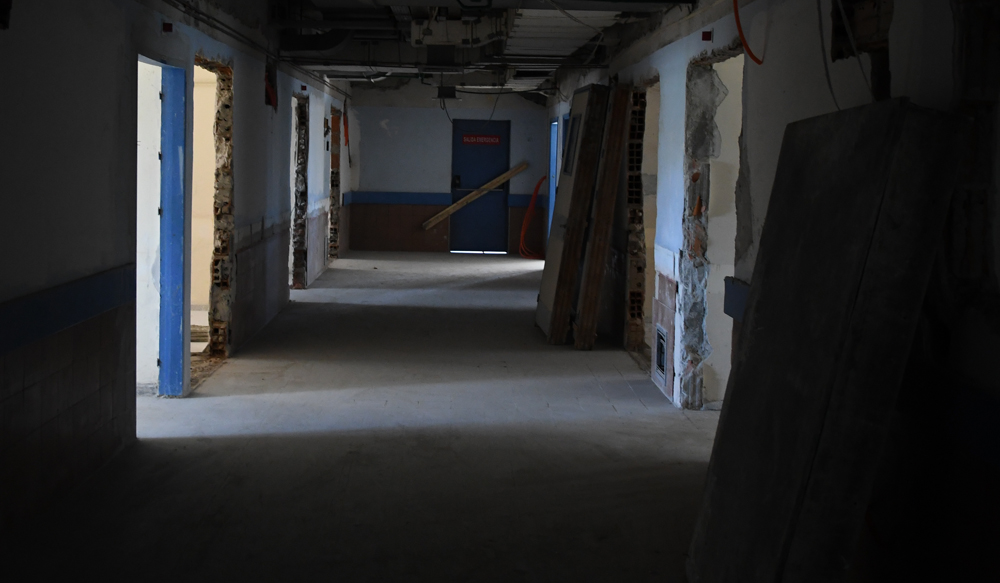 El tercer piso de internación está en obras hace seis meses y aún falta. Foto: Ariel Colmegna