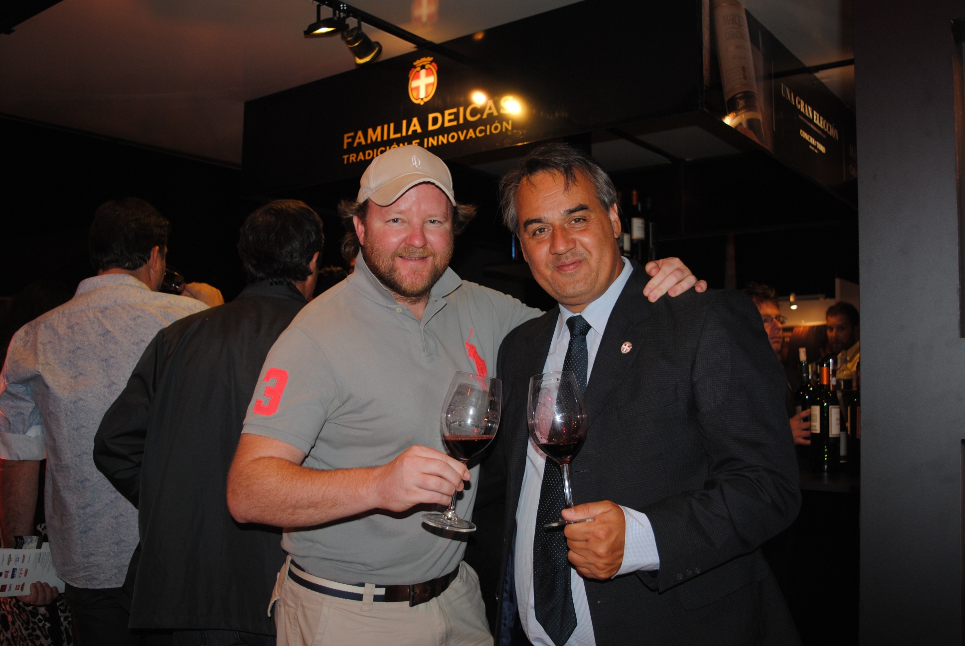 Ryan Hamilton, José Burger.