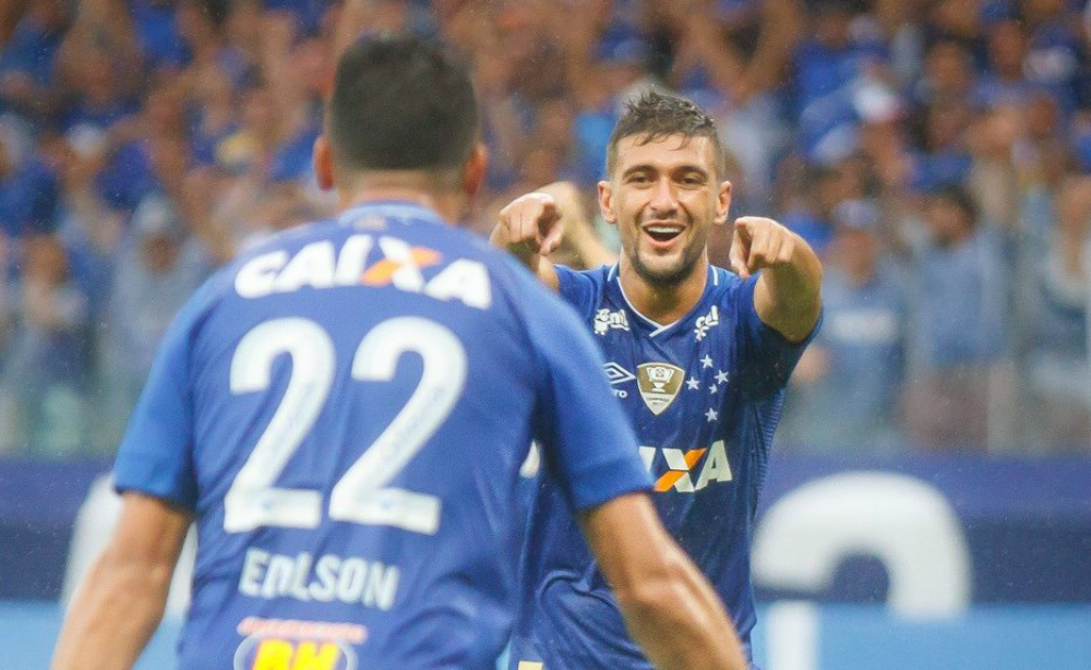 Giorgian De Arrascaeta celebrando su golazo