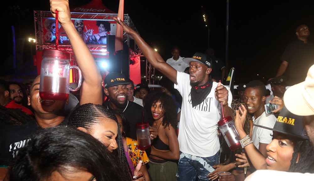 Usain Bolt en una fiesta del carnaval de Trinidad y Tobago. Foto: EFE