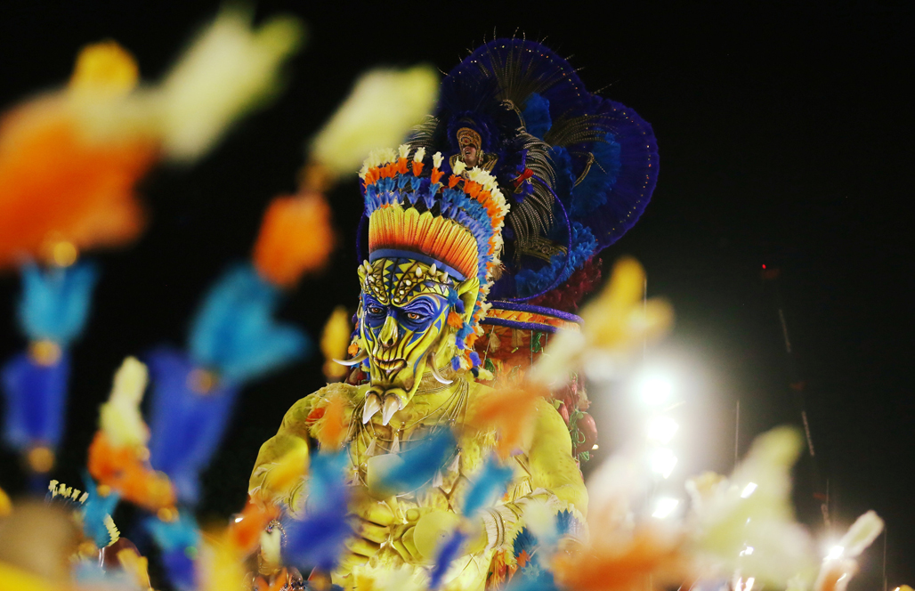 Uniao da Ilha Samba en el segundo día del desfile en el Sambódromo. Foto: Reuters