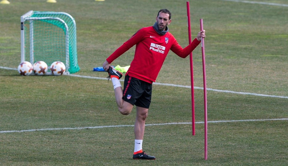 Diego Godín en el entrenamiento del Atlético de Madrid. Foto: EFE
