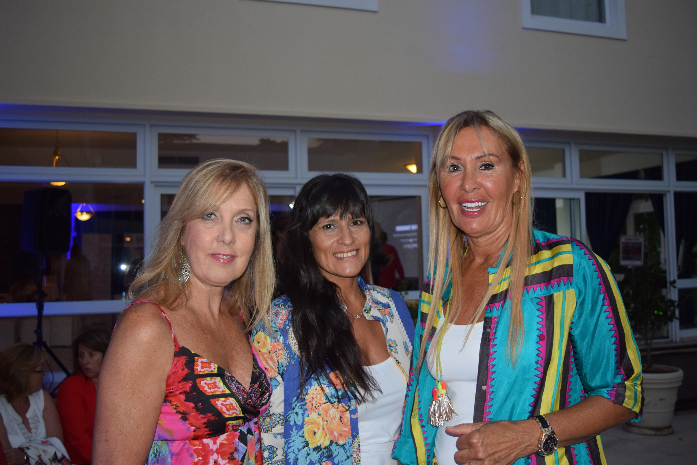 Analía Pereyra Capdevila, Mariela Del Águila, Inés Makarevich.