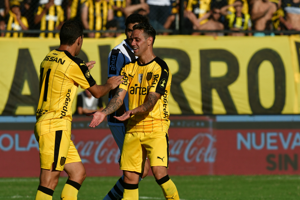 Wanderers y Peñarol empataron 1-1 en el prado. Fotos: Nicolás Pereyra