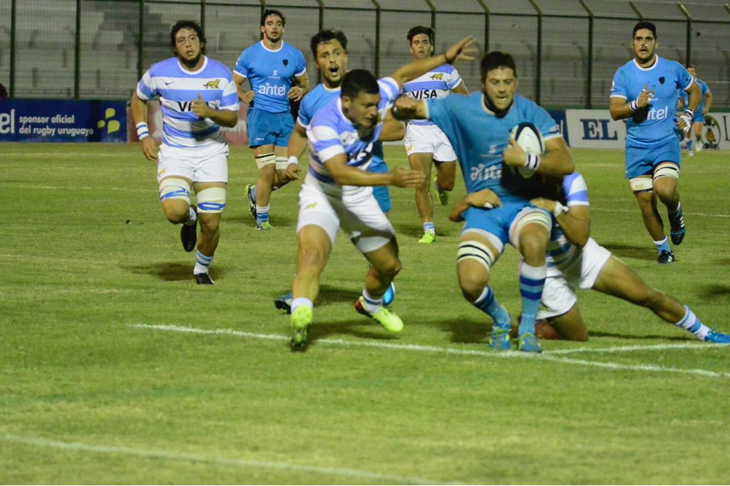 Uruguay vs. Argentina XV en Maldonado. Foto: Ricardo Figueredo.