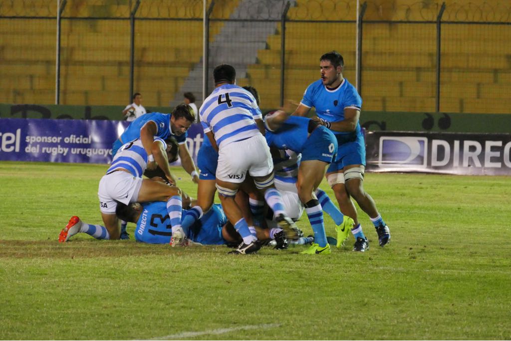 Uruguay vs. Argentina XV en Maldonado. Foto: Ricardo Figueredo.