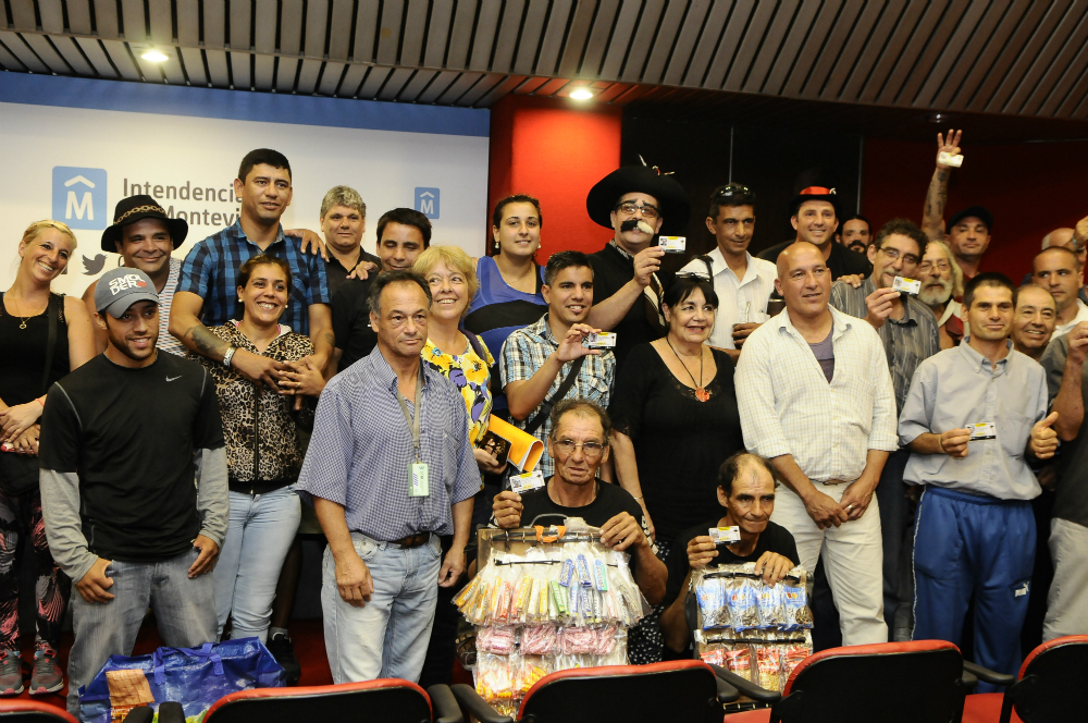 Alegría: mostraron su satisfacción al ser formalizados. Foto: D. Borrelli