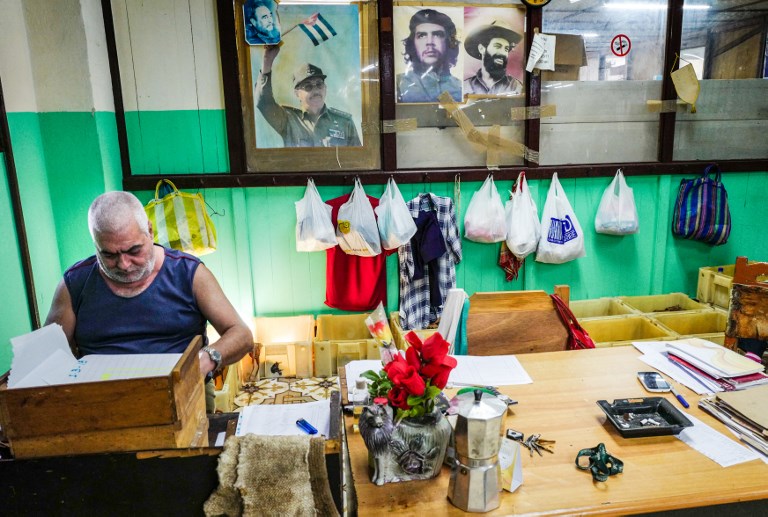 Así se fabrican los habanos en La Habana, Cuba. Foto: AFP