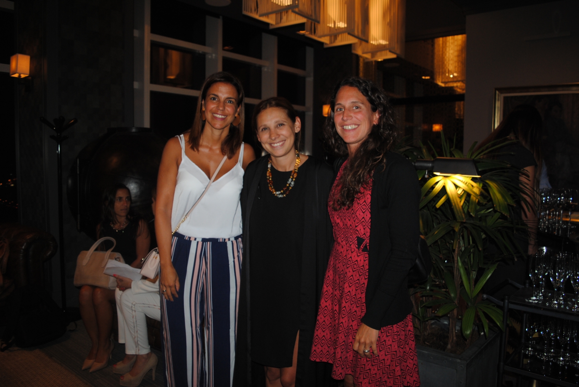Daniela Alonso, Carolina de León, Mariana Mondino.