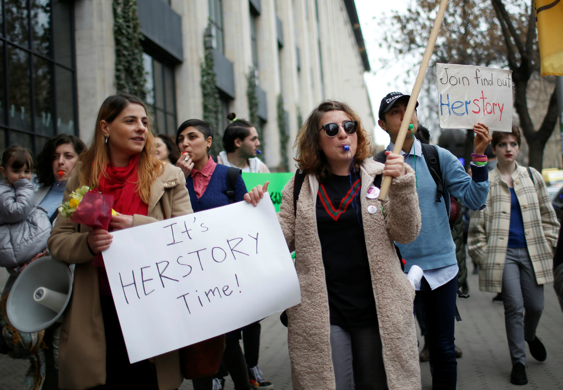 Mujeres de Georgia se manifiestan en Tiflis. Foto: Reuters.