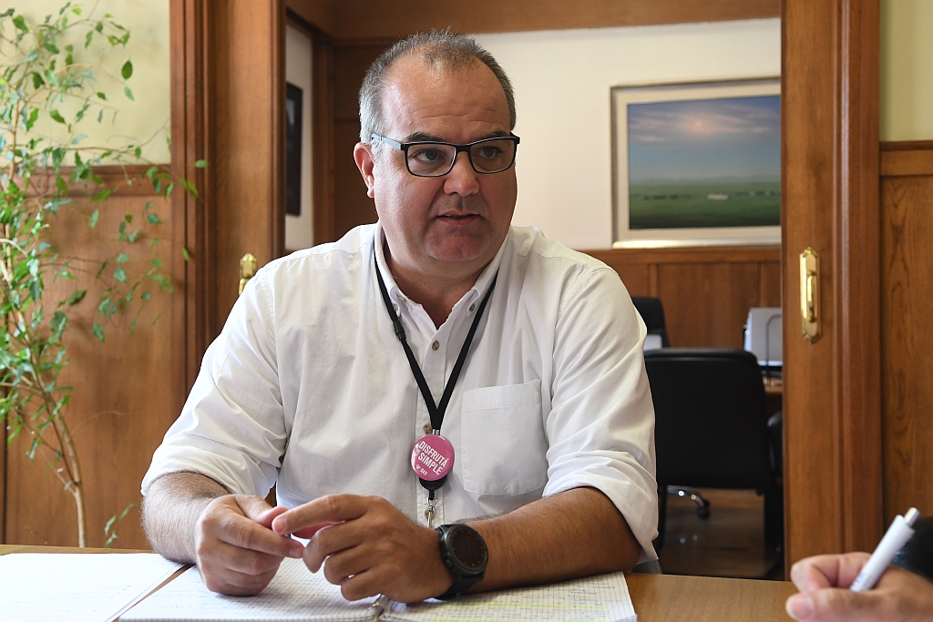 Multi Ahorro. Este año, todos los supermercados bajo esa bandera pasarán a ser Ta-Ta, dijo Jones. (Foto: Ariel Colmegna)