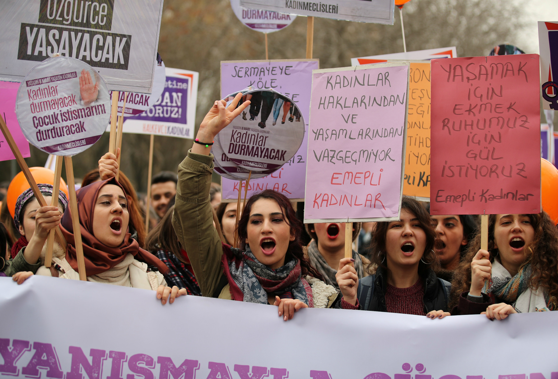 Mujeres turcas se manifiestan en Ankara. Foto: Reuters.