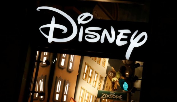 Disney combinó también sus negocios de parques temáticos con su unidad de productos de consumo, que otorga las licencias para juguetes, accesorios y otros productos. Foto: Reuters