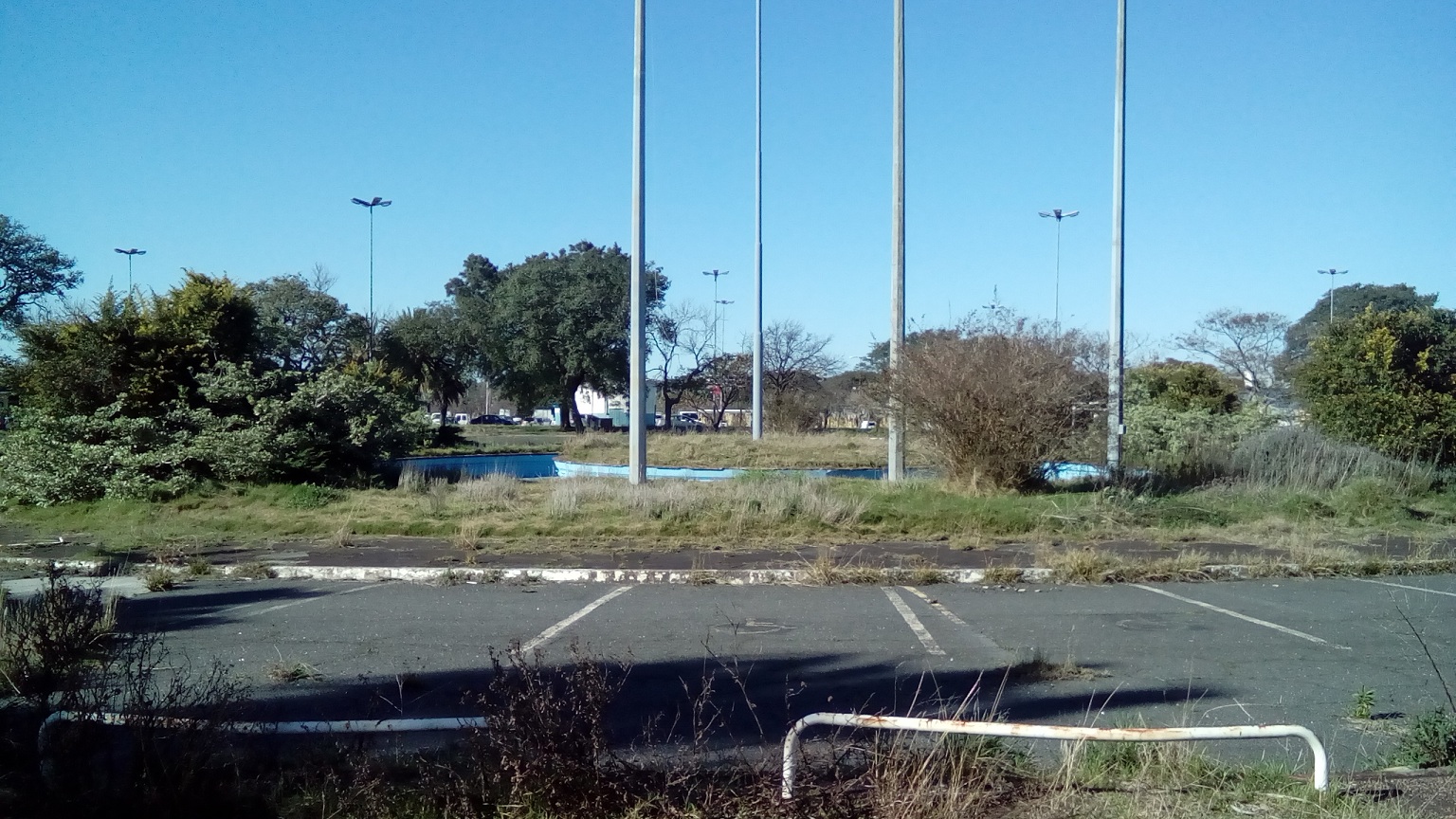 La vieja terminal cerró sus operaciones el 28 de diciembre de 2009. Fotos: Gentileza de Diego Ravera y Edward Rode, de CUIA.