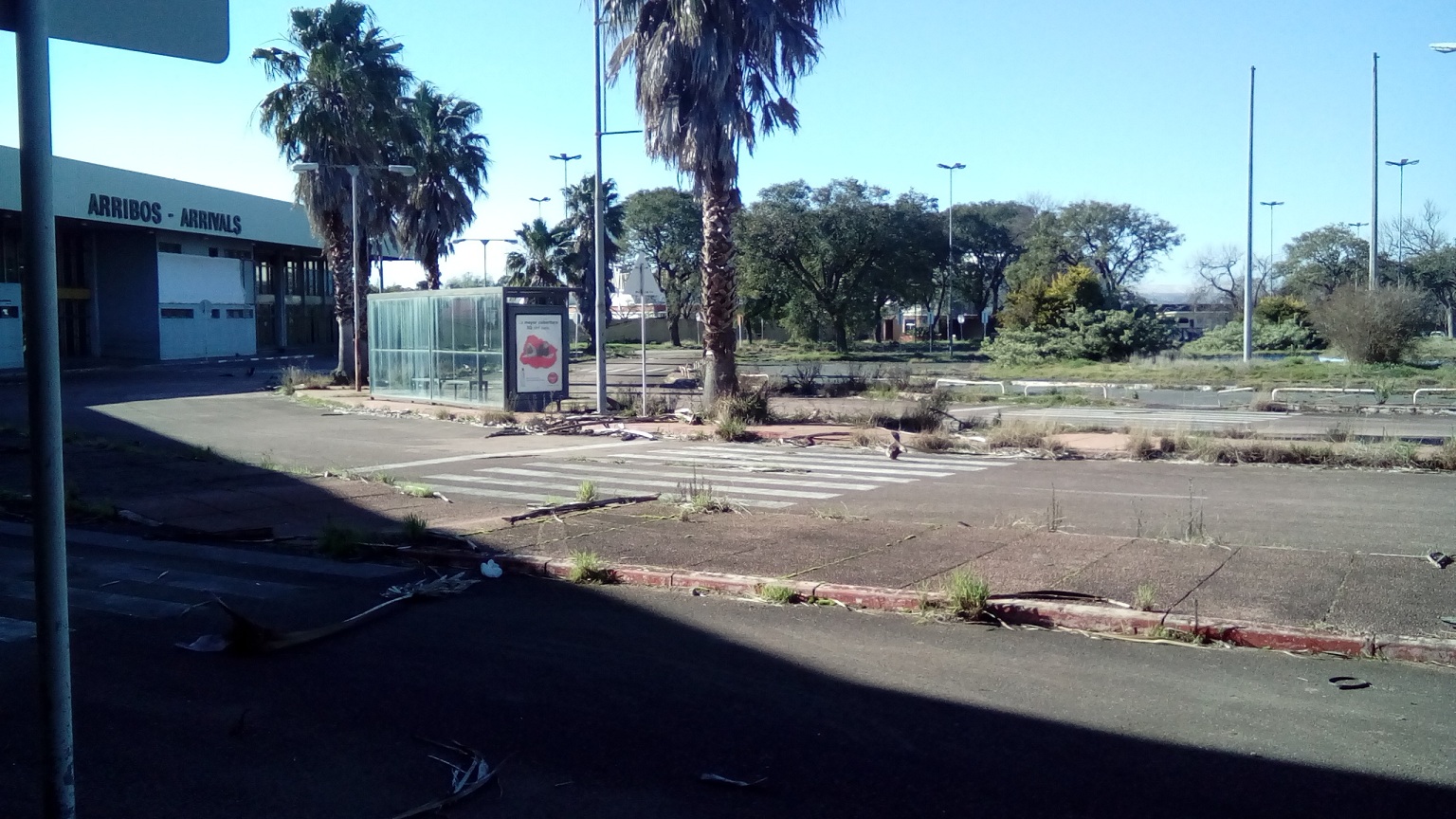 La vieja terminal cerró sus operaciones el 28 de diciembre de 2009. Fotos: Gentileza de Diego Ravera y Edward Rode, de CUIA.