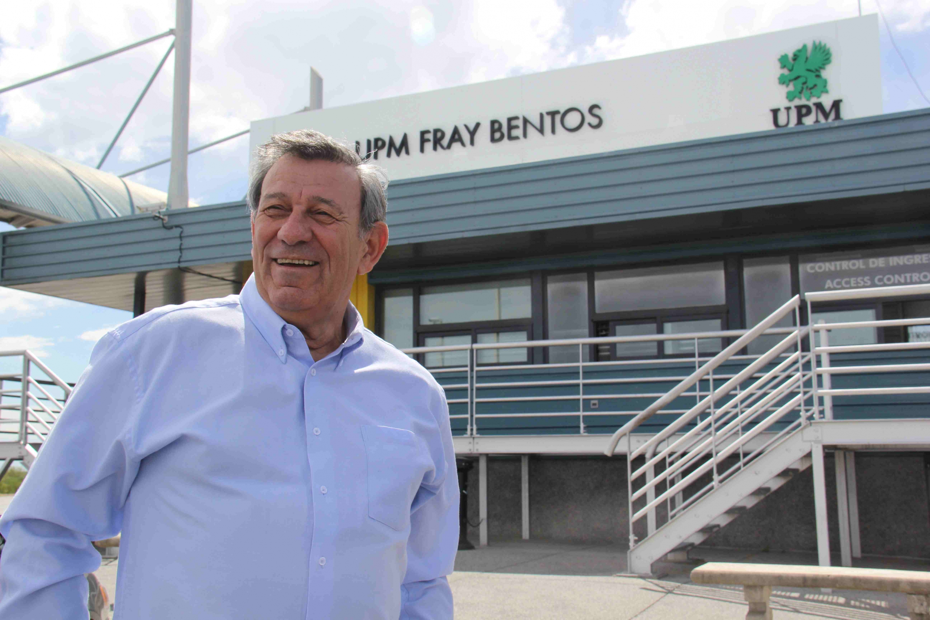 Rodolfo Nin Novoa tras la visita a la planta de UPM junto a Timo Soini. Foto: Daniel Rojas