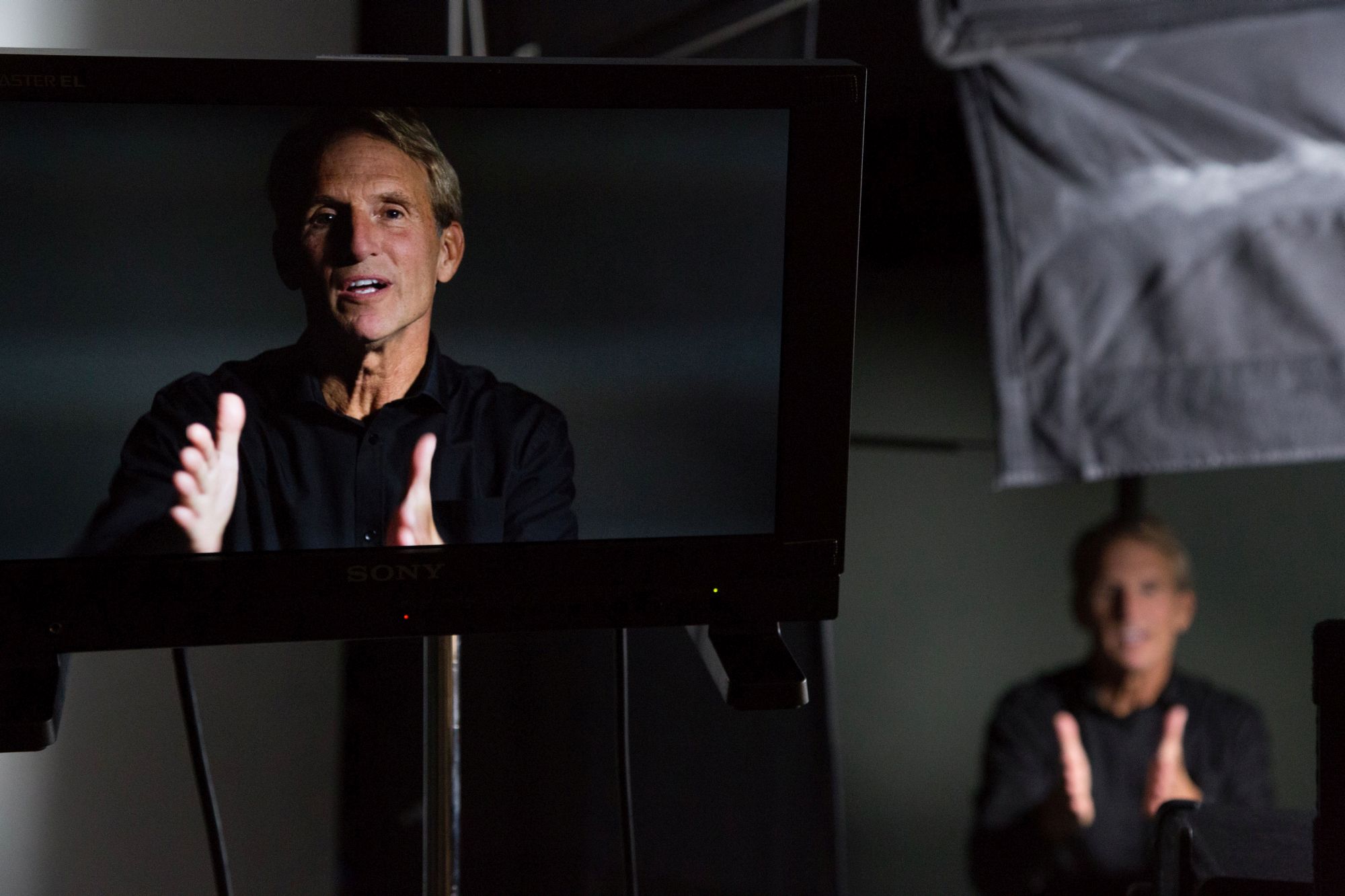 Jerry Linenger Durante el rodaje de One Strange Rock. Foto: Cortesía de Nat Geo