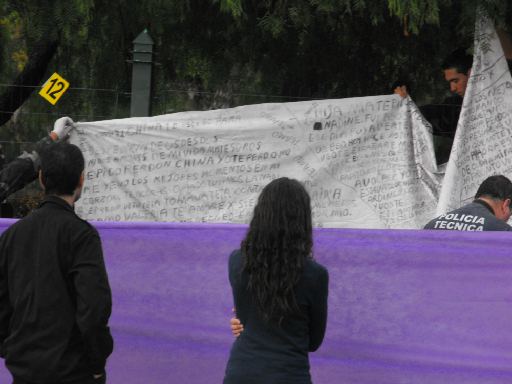 Antes de quitarse la vida escribió mensajes par familiares y amistades. Foto: L. Pérez